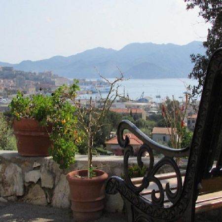 Appartamenti Bellavista By Helloelba ポルトフェッラーイオ 部屋 写真