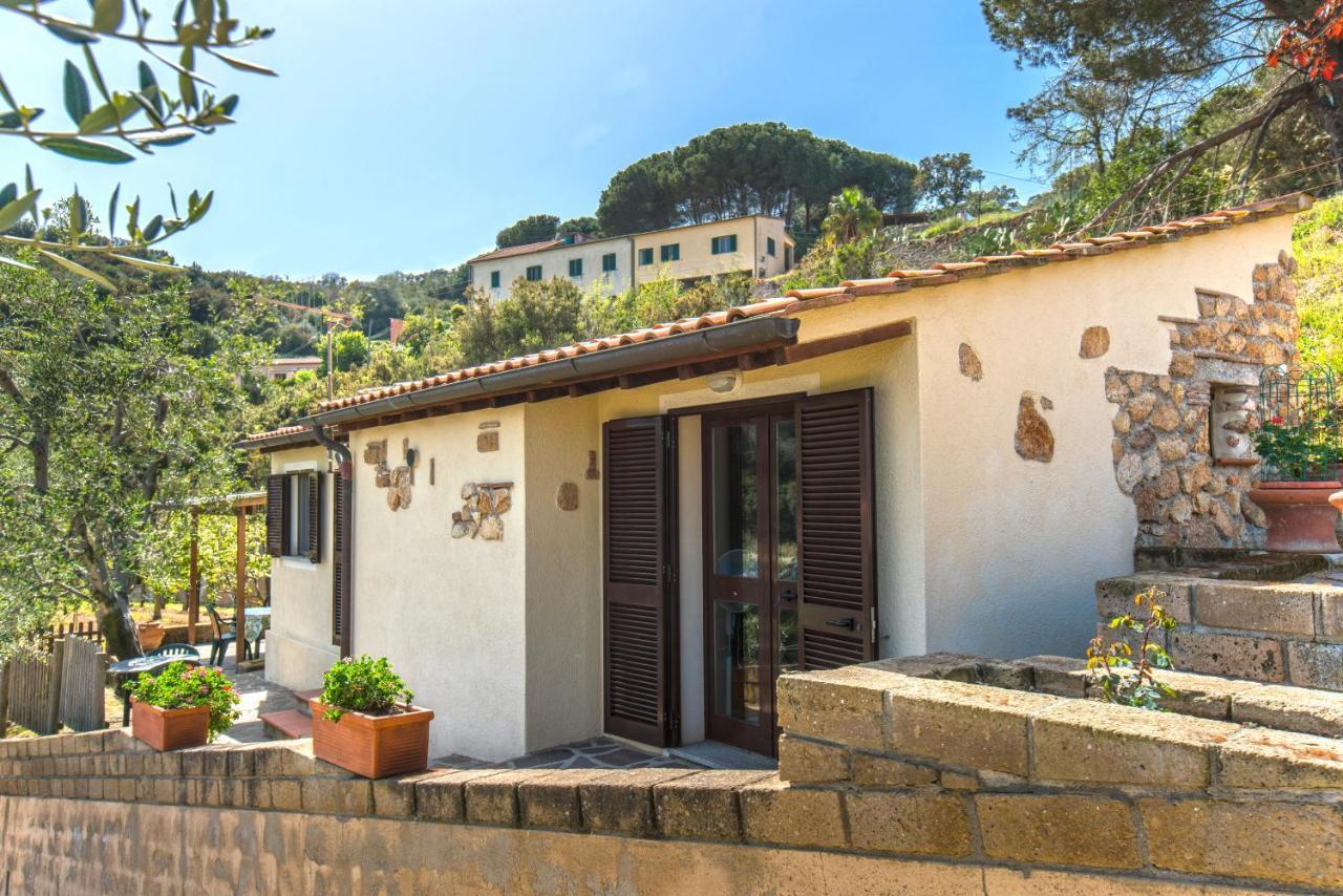 Appartamenti Bellavista By Helloelba ポルトフェッラーイオ エクステリア 写真